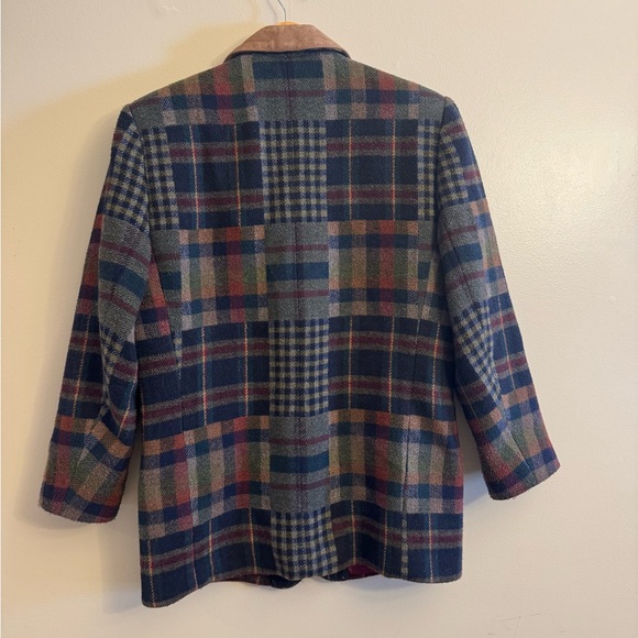 Plaid Patch Wool Vintage Blazer with Suede Collar - Picture 5 of 5